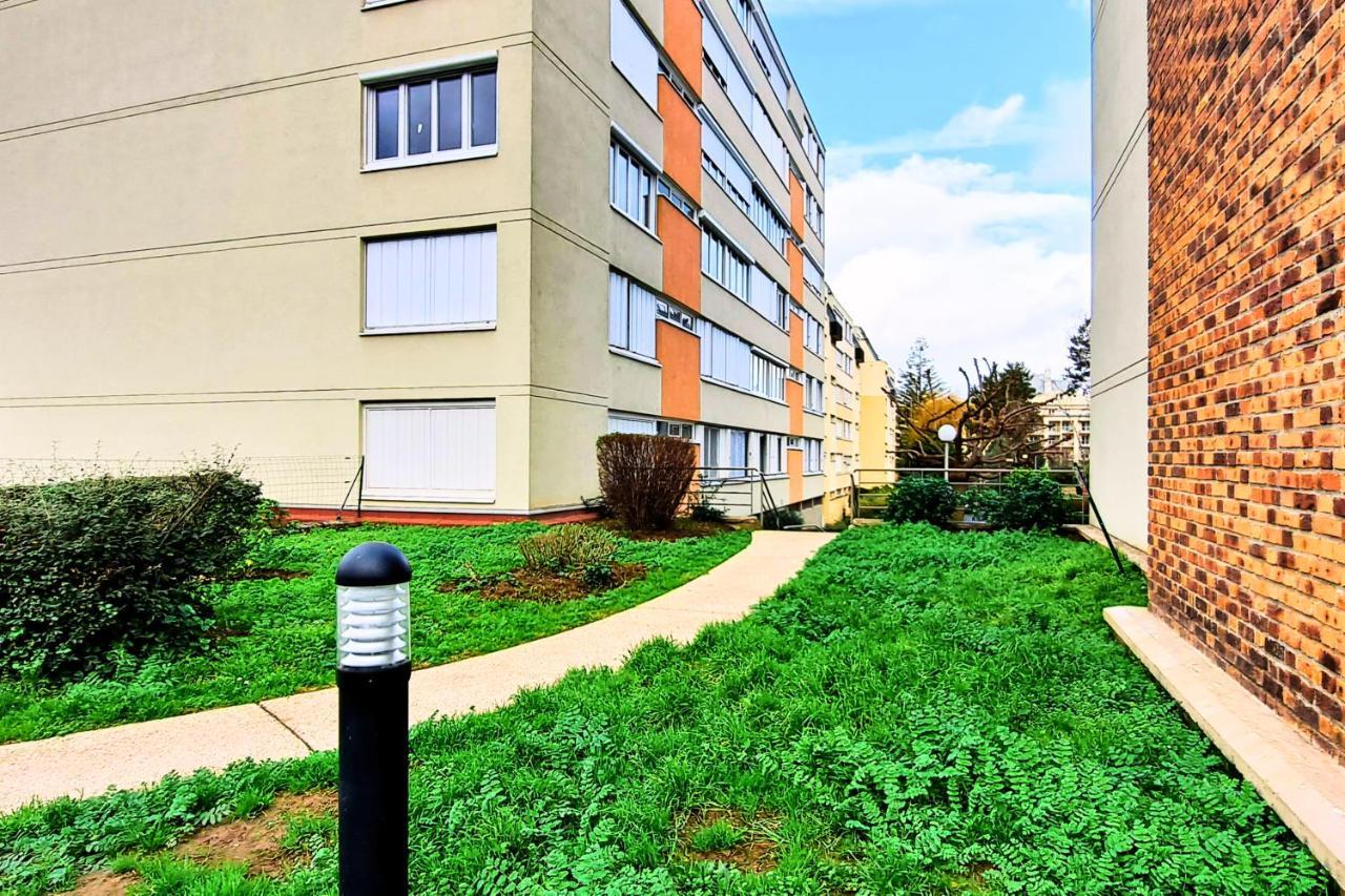 Apartmán Escale De L'Yvette - 50M2 Cosy, Balcony & Parking Longjumeau Exteriér fotografie